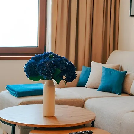 Blue Marine Apartment, Complex Carpe Diem Balchik, Free Parking Daire *