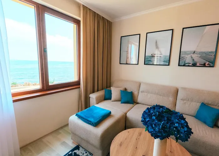 Blue Marine Apartment, Complex Carpe Diem Balchik, Free Parking * بالشيك